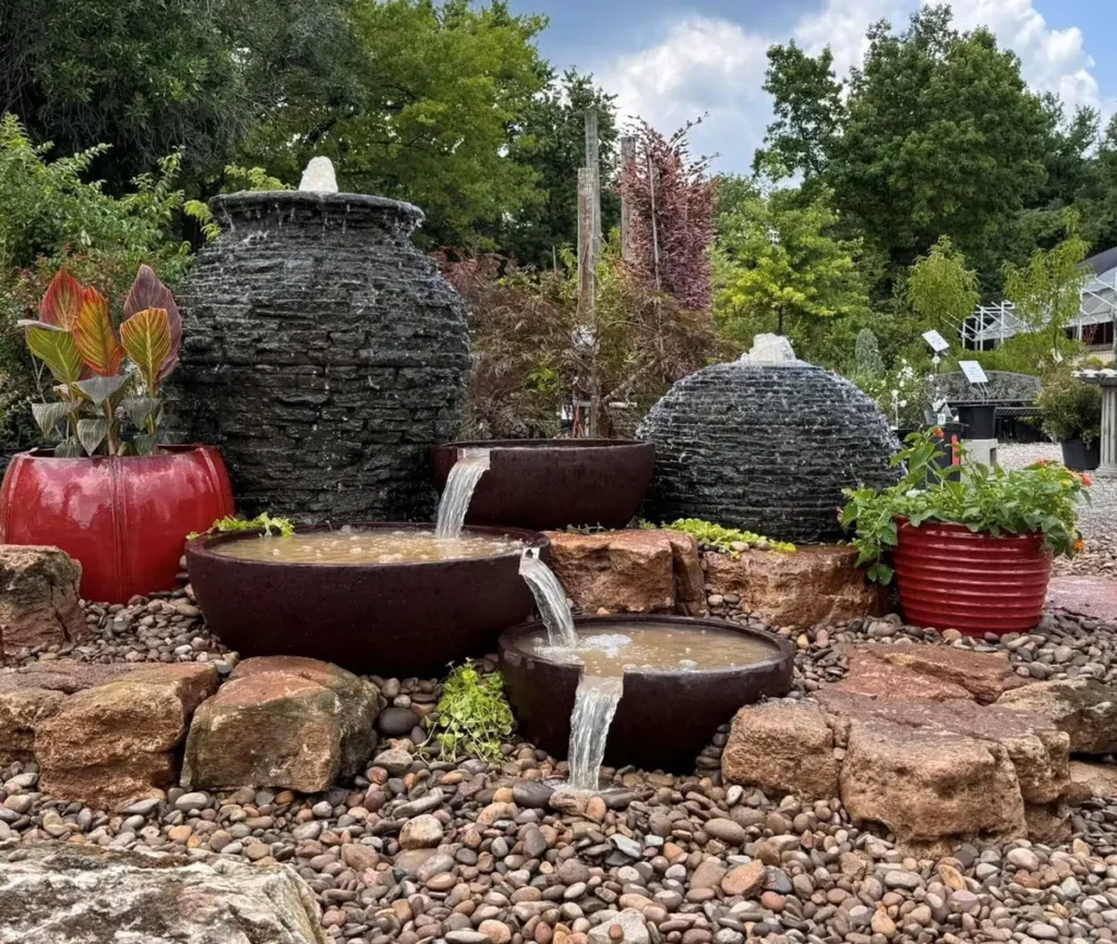 Dutch Plant Farm fountain display.